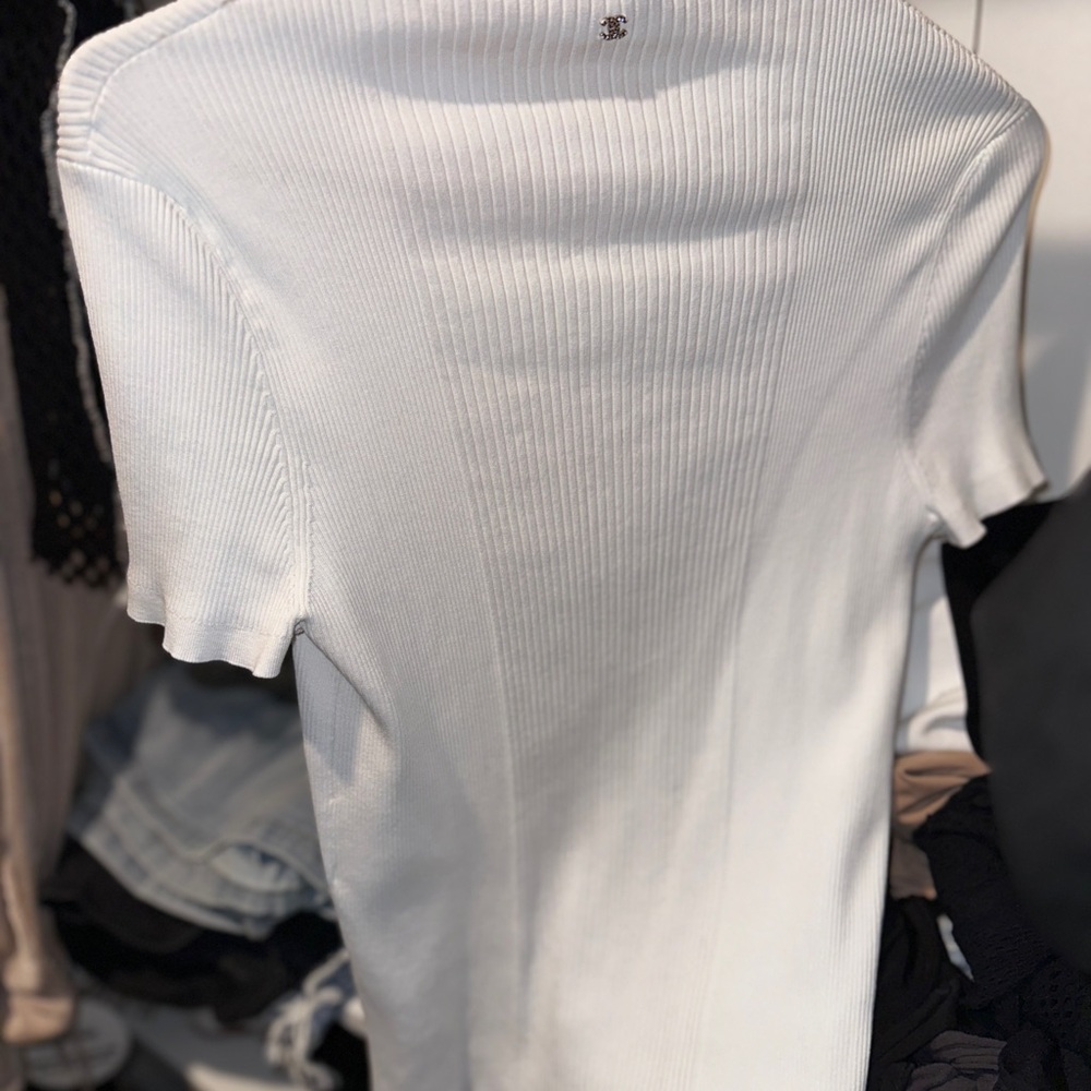CHANEL TOP - Picture 5 of 5
